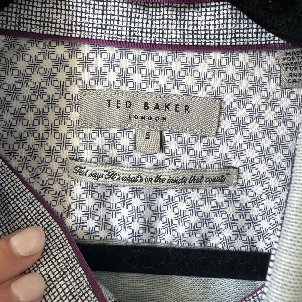 Ted Baker London Short Sleeve Button Down Shirt Size 5 (XL) - Picture 3 of 5
